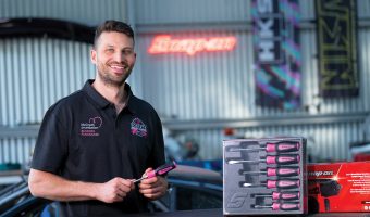 SNAP-ON TOOLS GOES PINK